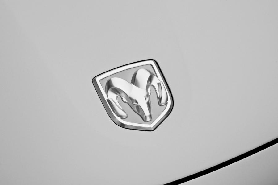  Dodge Sling Shot Concept 2004 года  (фото 15 из 77)